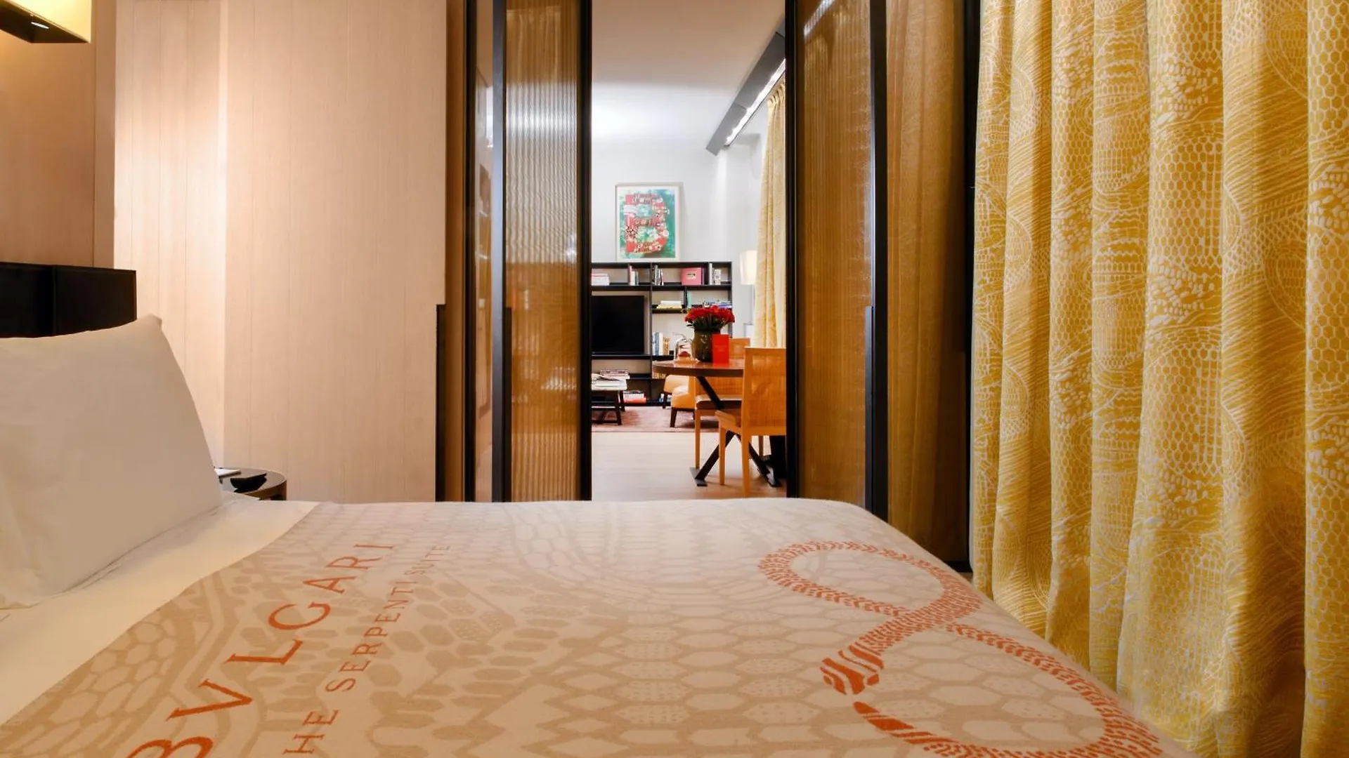 *****  Bvlgari Hotel Milano Italy