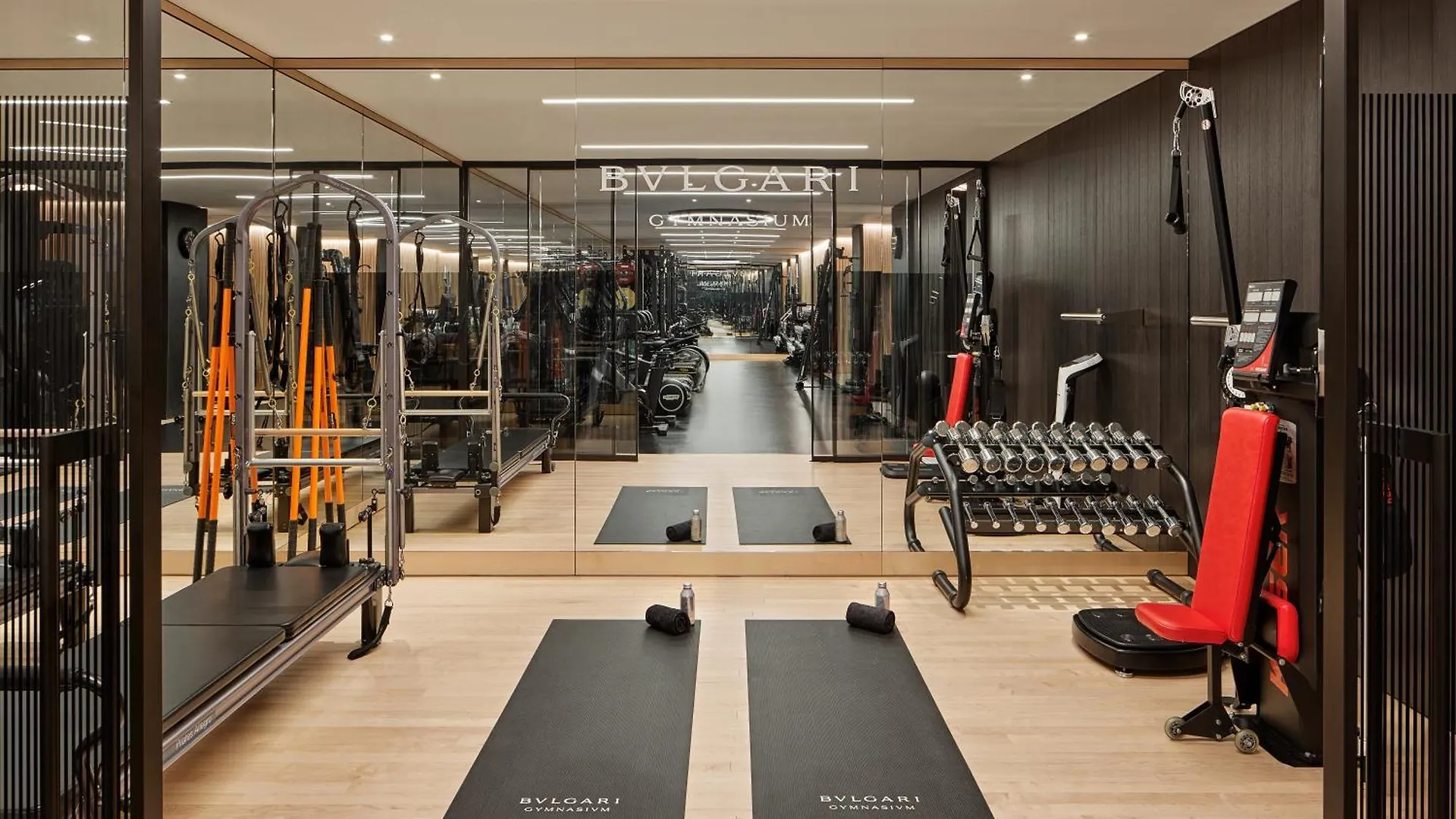*****  Bvlgari Hotel Milano Italy